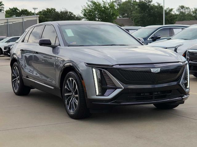 2025 Cadillac LYRIQ Vehicle Photo in HOUSTON, TX 77079
