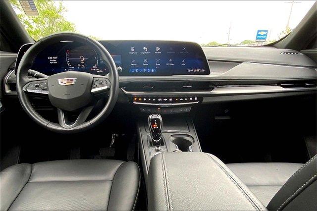 2024 Cadillac XT4 Vehicle Photo in KANSAS CITY, MO 64114-4545