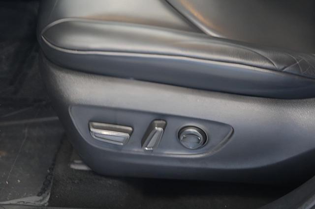 2021 Toyota Highlander Vehicle Photo in Green Bay, WI 54304