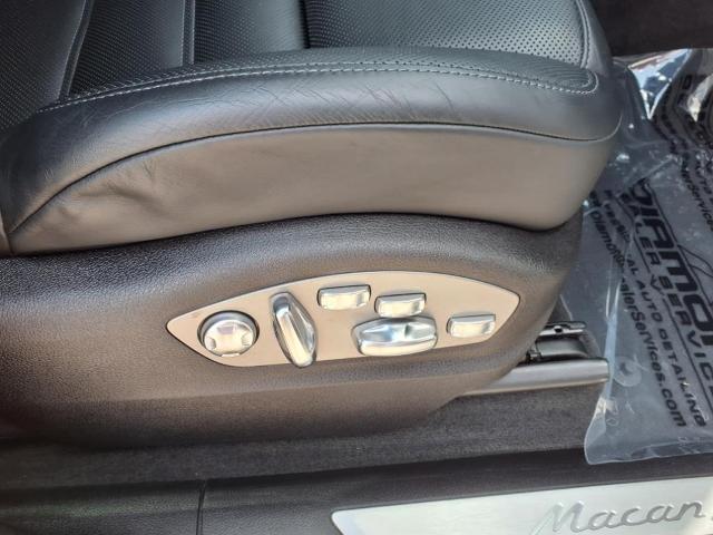 2020 Porsche Macan Vehicle Photo in TAMPA, FL 33612-3404
