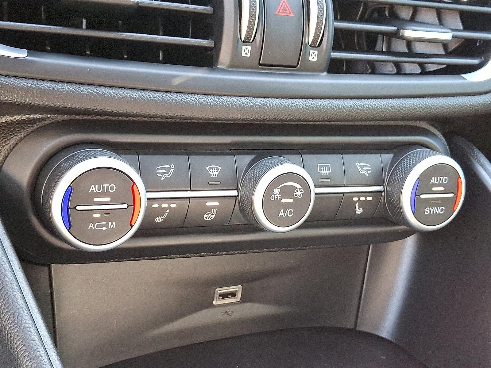 2019 Alfa Romeo Giulia Vehicle Photo in Willow Grove, PA 19090