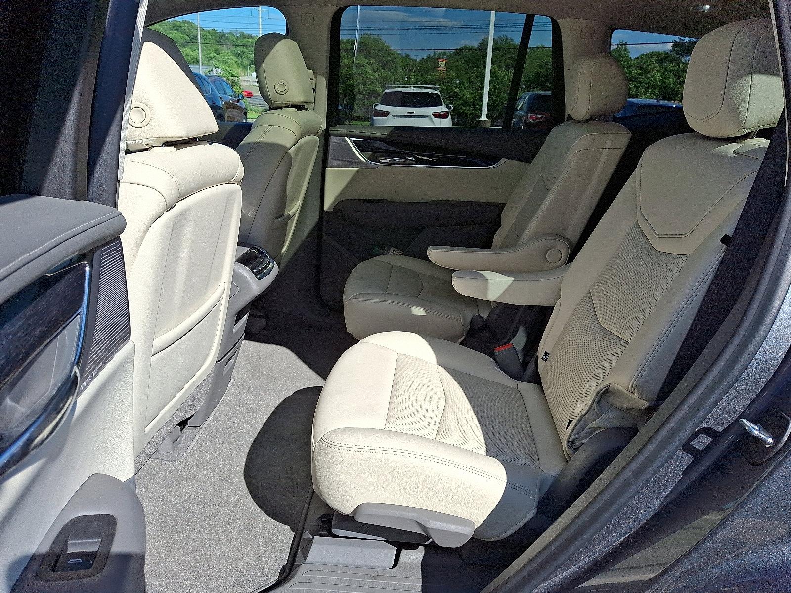 2022 Cadillac XT6 Vehicle Photo in BETHLEHEM, PA 18017-9401