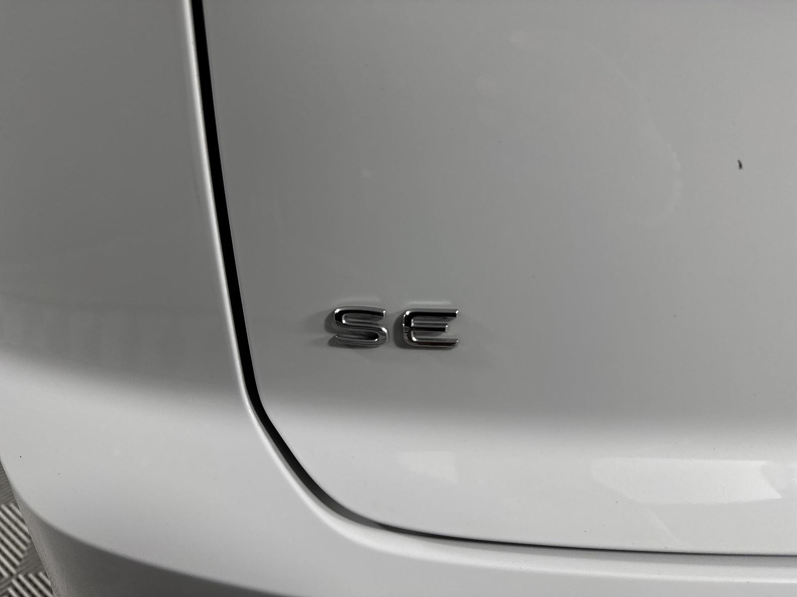 2024 Volkswagen Atlas Cross Sport Vehicle Photo in Georgetown, TX 78626