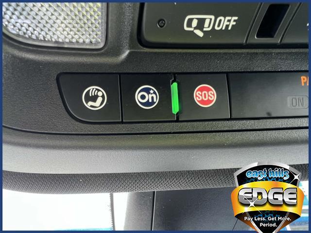 2023 Chevrolet Traverse Vehicle Photo in Roslyn, NY 11576