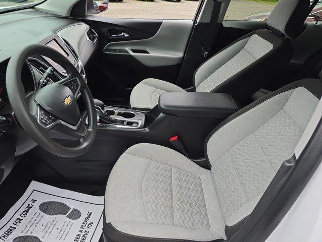 2023 Chevrolet Equinox Vehicle Photo in Pleasant Hills, PA 15236