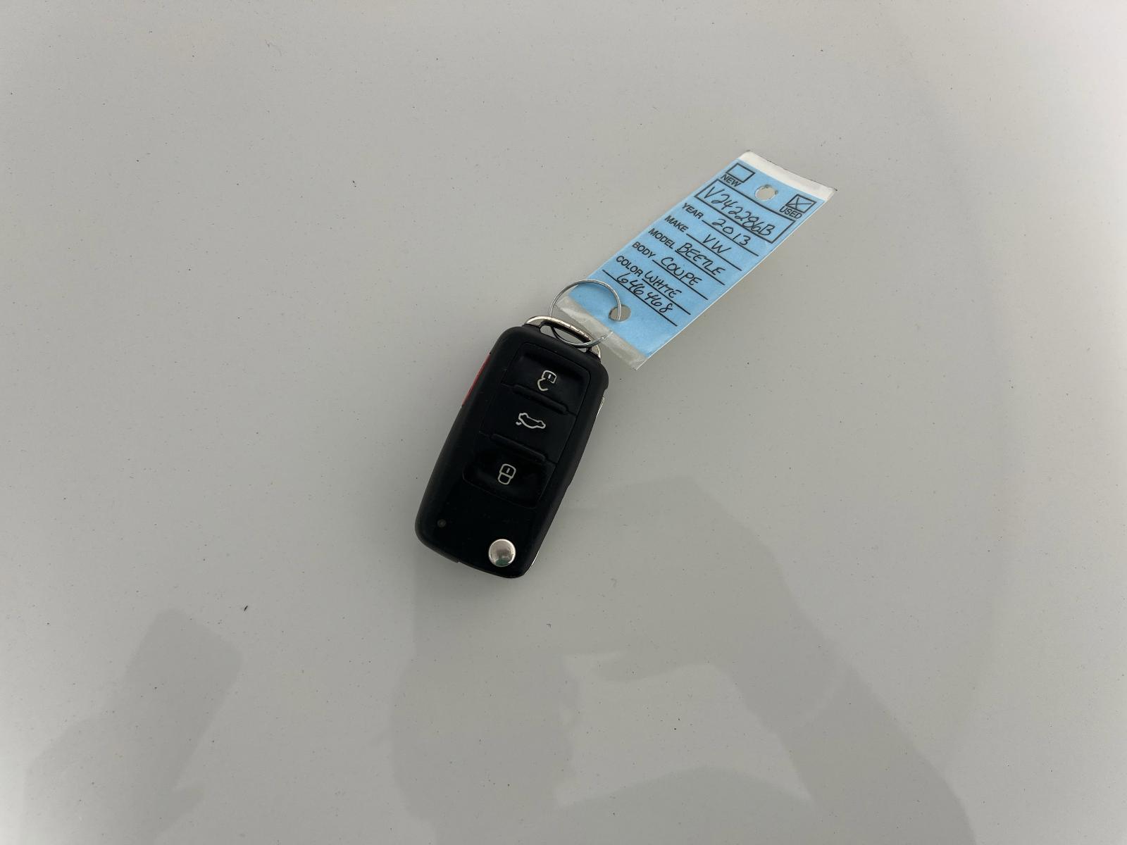 2013 Volkswagen Beetle Coupe Vehicle Photo in Georgetown, TX 78626