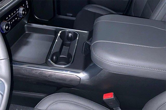 2025 Chevrolet Silverado 2500 HD Vehicle Photo in KANSAS CITY, MO 64114-4502