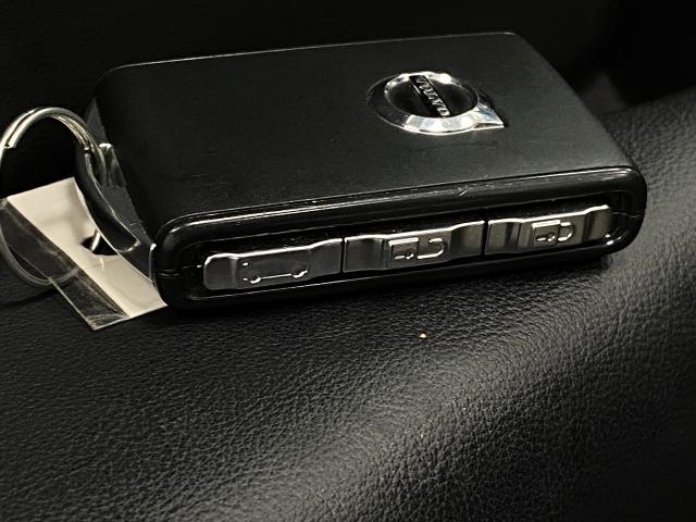 2023 Volvo XC90 Vehicle Photo in Appleton, WI 54913