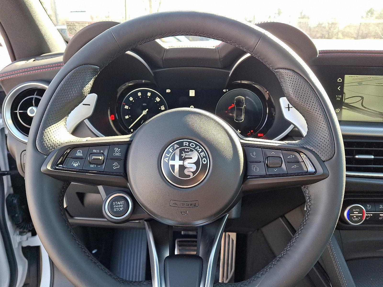 2025 Alfa Romeo Stelvio Vehicle Photo in Willow Grove, PA 19090
