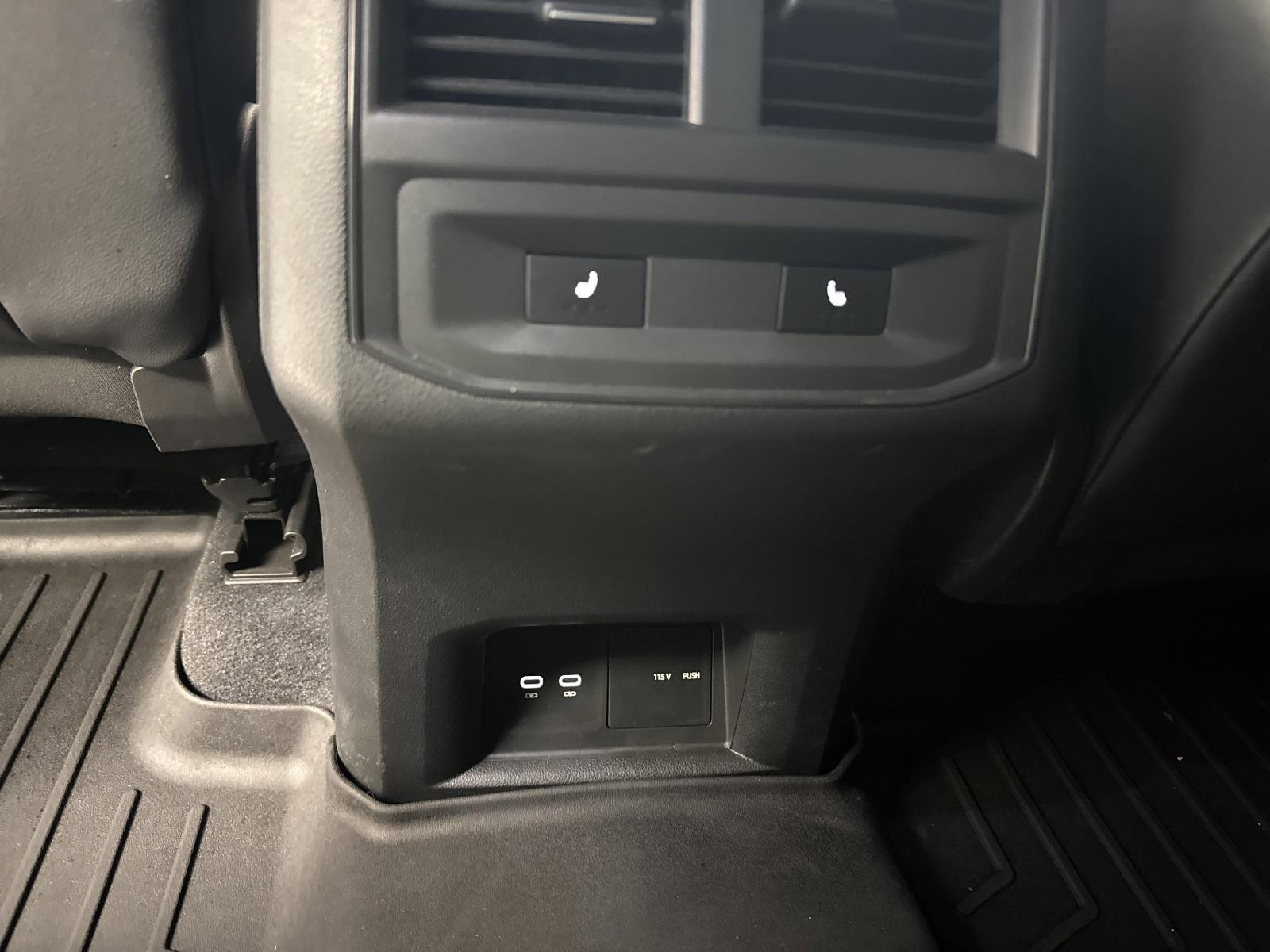 2023 Volkswagen Atlas Cross Sport Vehicle Photo in Georgetown, TX 78626