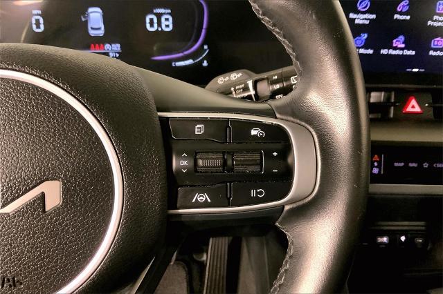 2023 Kia Sportage Vehicle Photo in Lees Summit, MO 64086