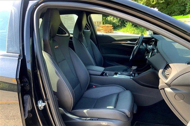 2020 Buick Regal Sportback Vehicle Photo in KANSAS CITY, MO 64114-4545