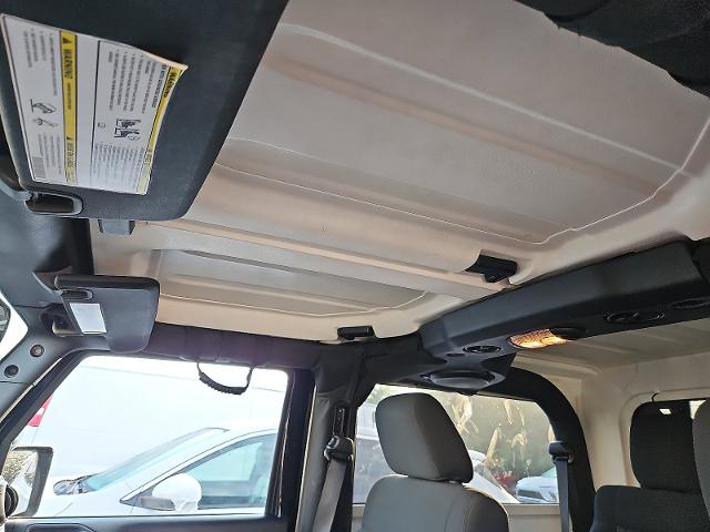 2012 Jeep Wrangler Vehicle Photo in TREVOSE, PA 19053-4984