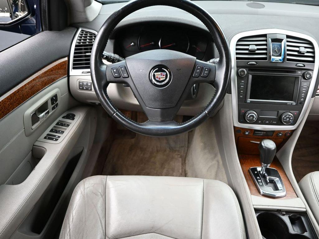 2007 Cadillac SRX Vehicle Photo in Marion, IA 52302