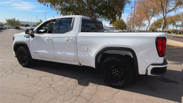 2023 GMC Sierra 1500 Vehicle Photo in GOODYEAR, AZ 85338-1310