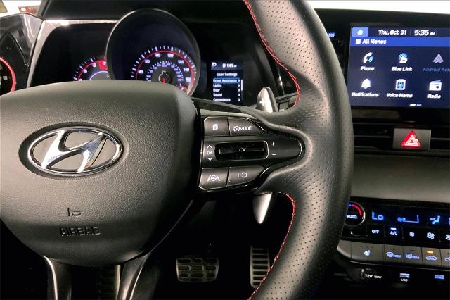 2022 Hyundai ELANTRA Vehicle Photo in Lees Summit, MO 64086