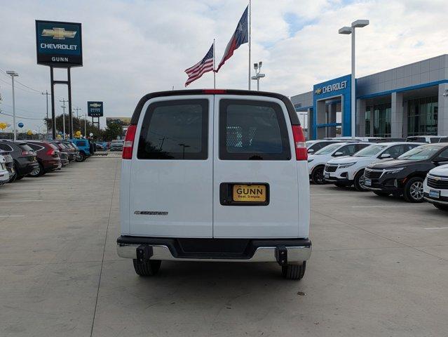 2022 Chevrolet Express Cargo 2500 Vehicle Photo in SELMA, TX 78154-1460