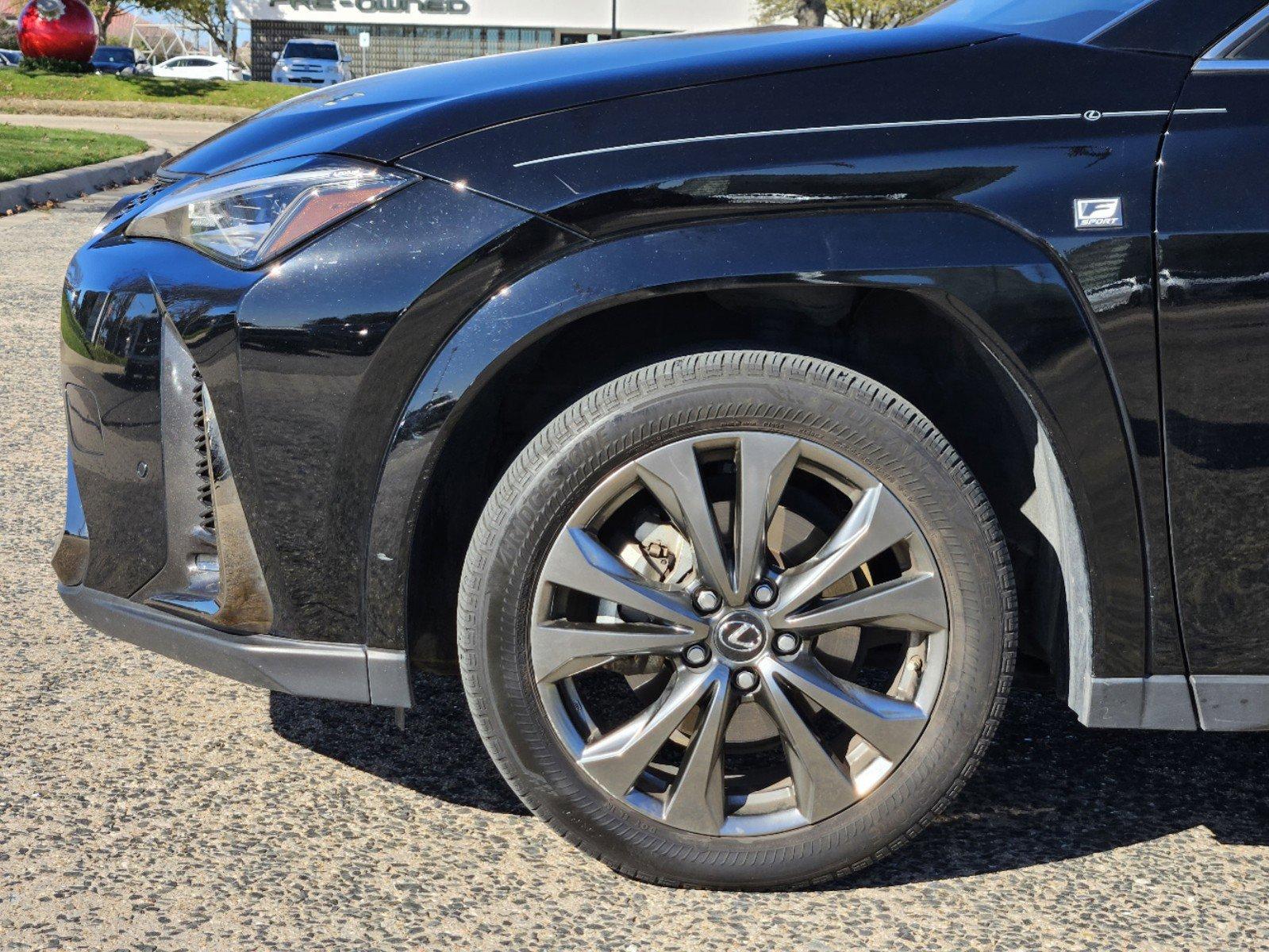 2022 Lexus UX 250h Vehicle Photo in FORT WORTH, TX 76132