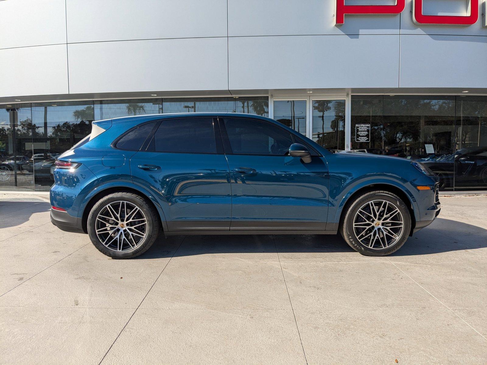 2024 Porsche Cayenne Vehicle Photo in Maitland, FL 32751