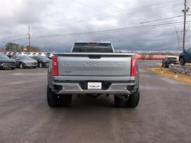 2024 Chevrolet Silverado 3500 HD Vehicle Photo in ALBERTVILLE, AL 35950-0246