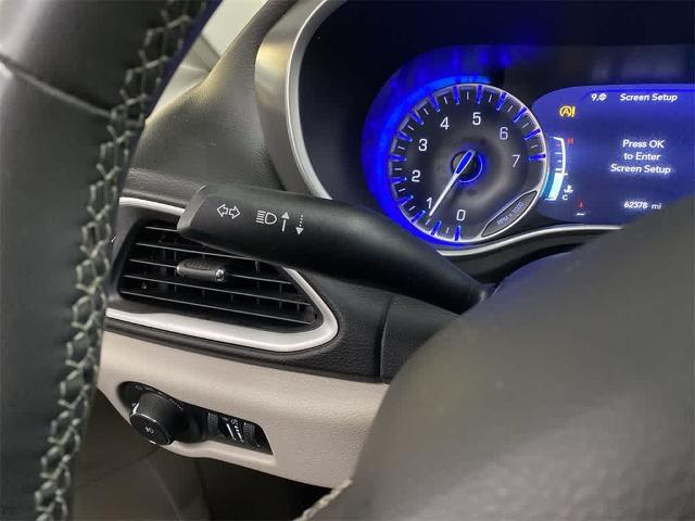 2022 Chrysler Pacifica Vehicle Photo in PORTLAND, OR 97225-3518