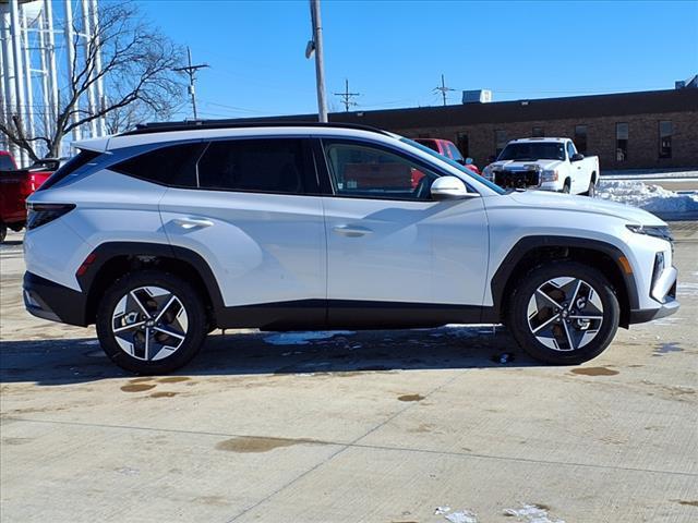 2025 Hyundai TUCSON Vehicle Photo in Peoria, IL 61615