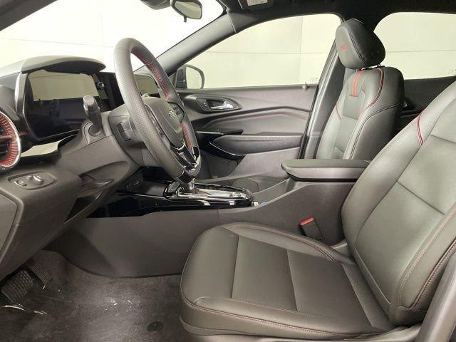 2025 Chevrolet Trax Vehicle Photo in PHOENIX, AZ 85014-3381