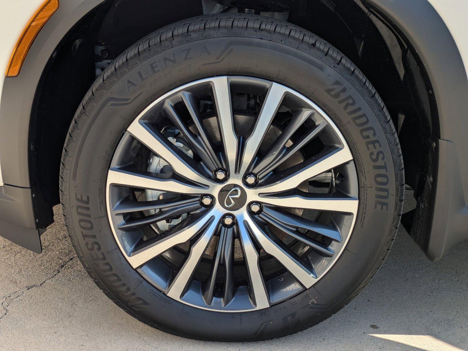 2025 INFINITI QX60 Vehicle Photo in Tustin, CA 92782