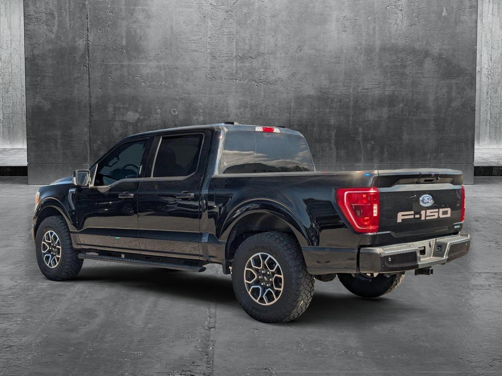 2021 Ford F-150 Vehicle Photo in St. Petersburg, FL 33713