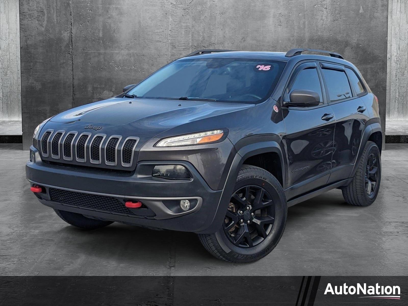 2016 Jeep Cherokee Vehicle Photo in MIAMI, FL 33172-3015