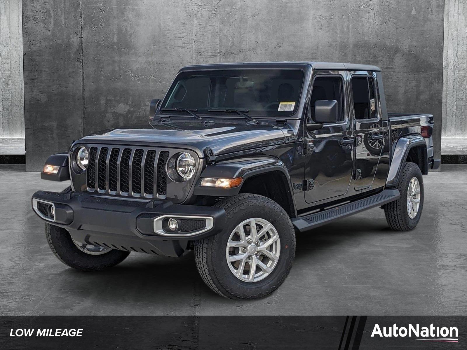 2023 Jeep Gladiator Vehicle Photo in Pembroke Pines, FL 33027