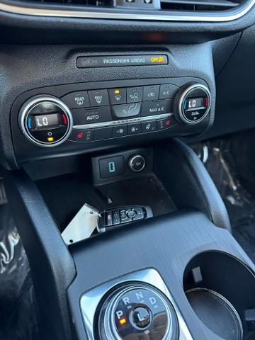 2020 Ford Escape Vehicle Photo in Peoria, IL 61615