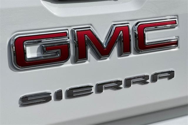 2025 GMC Sierra 1500 Vehicle Photo in ELK GROVE, CA 95757-8703