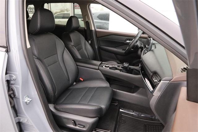 2022 Nissan Rogue Vehicle Photo in Hazelwood, MO 63042