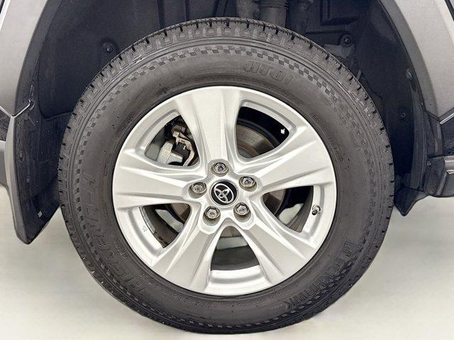 2019 Toyota RAV4 Vehicle Photo in Flemington, NJ 08822