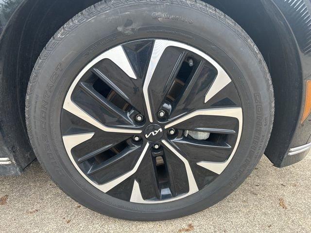 2022 Kia EV6 Vehicle Photo in MEDINA, OH 44256-9631