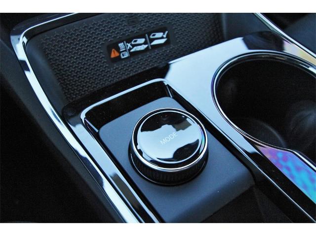 2025 Chevrolet Equinox Vehicle Photo in ROSENBERG, TX 77471-5675