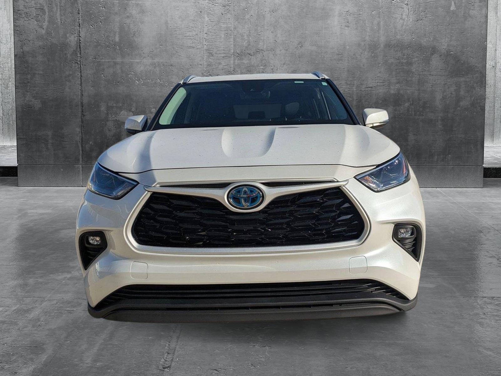 2024 Toyota Highlander Vehicle Photo in Winter Park, FL 32792