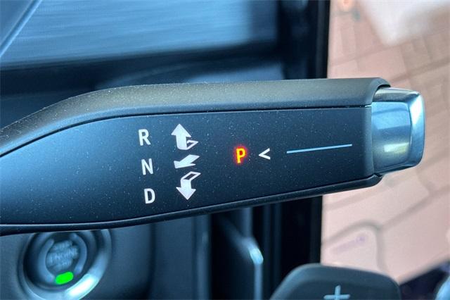 2025 GMC Acadia Vehicle Photo in ELK GROVE, CA 95757-8703