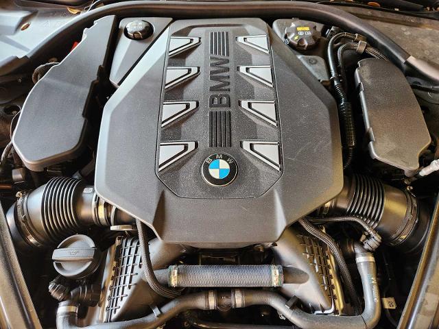 2023 BMW 760i xDrive Vehicle Photo in PLANO, TX 75024