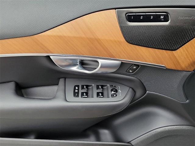2024 Volvo XC90 Vehicle Photo in HARRISBURG, PA 17111-1033