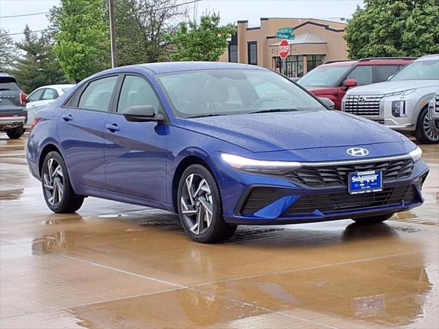 2025 Hyundai ELANTRA Vehicle Photo in Peoria, IL 61615