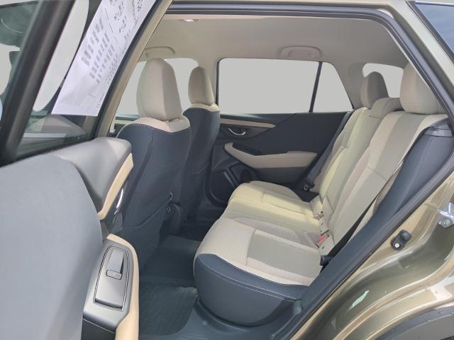 2025 Subaru Outback Vehicle Photo in Green Bay, WI 54304