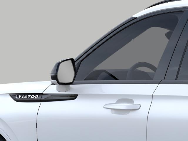 2025 Lincoln Aviator Vehicle Photo in Neenah, WI 54956