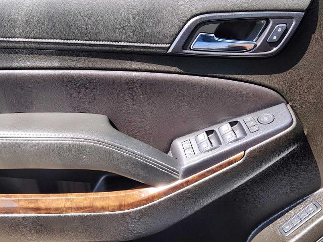 2019 Chevrolet Tahoe Vehicle Photo in DENTON, TX 76210-9321