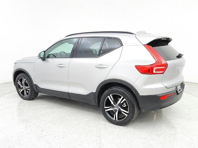 2023 Volvo XC40 Vehicle Photo in Grapevine, TX 76051