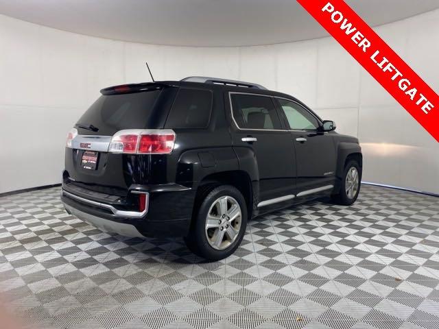 2017 GMC Terrain Vehicle Photo in MEDINA, OH 44256-9001