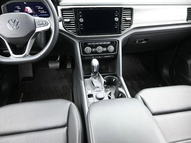 2022 Volkswagen Atlas Cross Sport Vehicle Photo in Marion, IA 52302