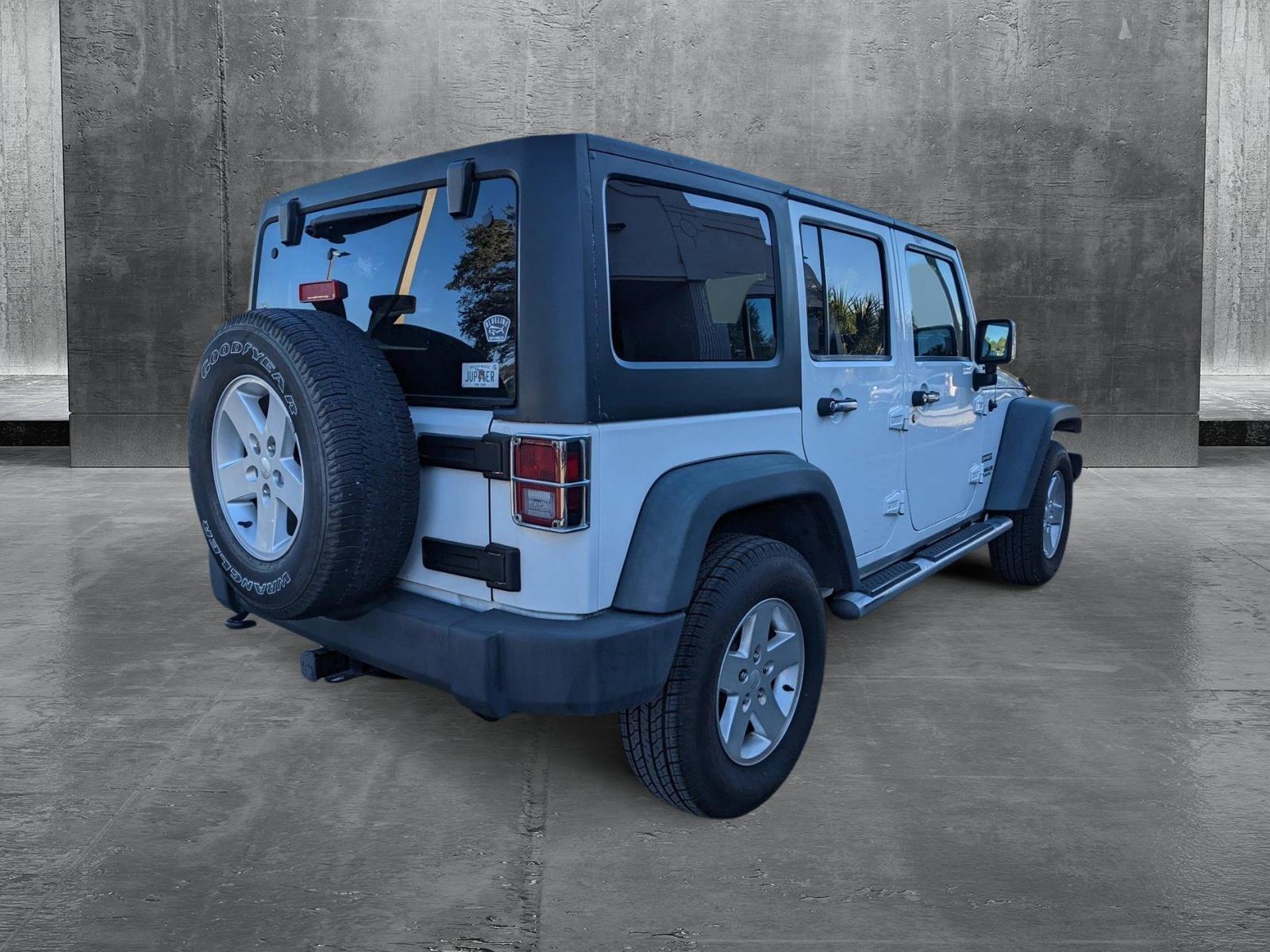 2013 Jeep Wrangler Unlimited Vehicle Photo in Jacksonville, FL 32256