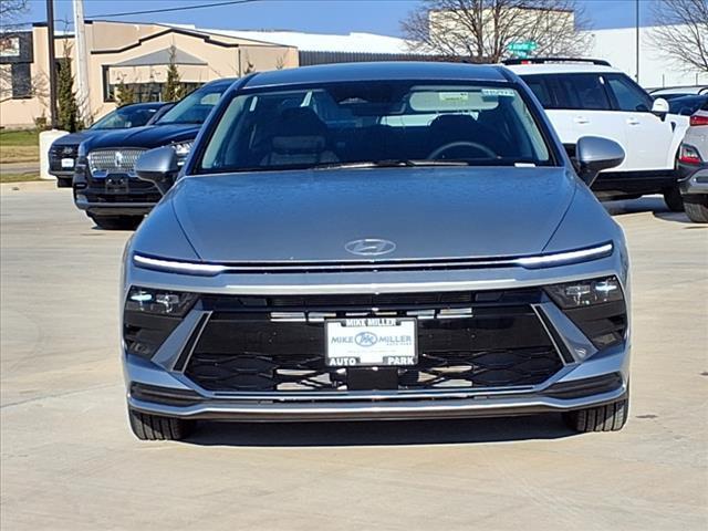 2025 Hyundai SONATA Vehicle Photo in Peoria, IL 61615